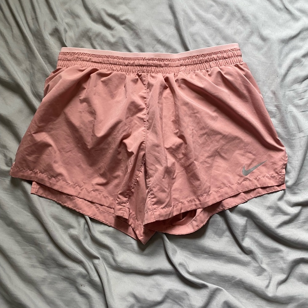 Nike Dri-Fit Tempo running shorts - has liner - size small